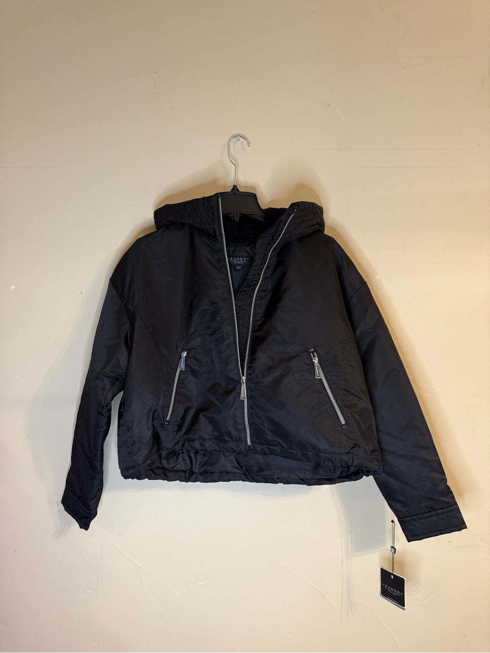 Laundry By Shelli Segal Black Hooded Puffer Jacket